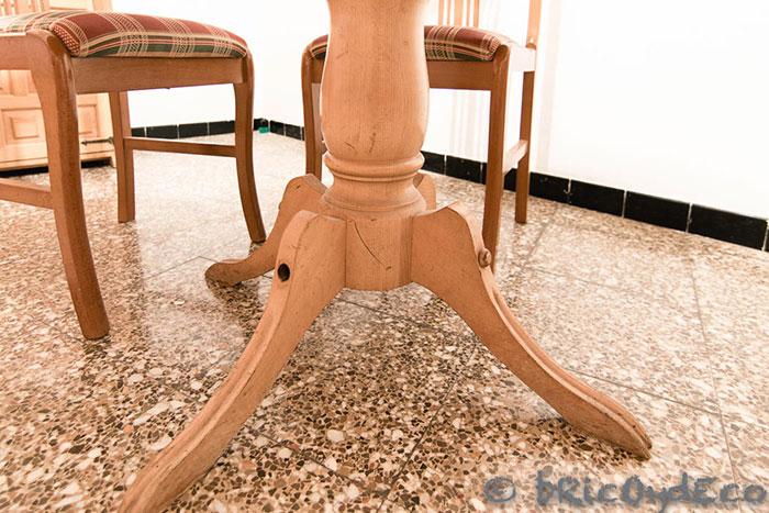 renovar-muebles-con-pintura-pizarra-spray