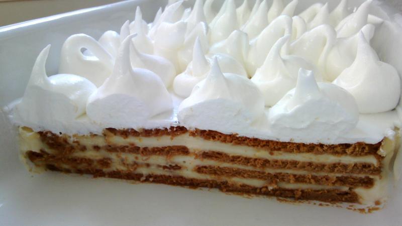 Lemon Cookie Pie: tarta de galletas con crema de limón y merengue