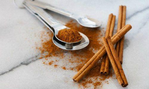 canela para el cuidado del cabello