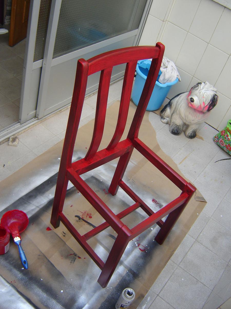 Silla pintada con acrilico, efecto envejecido