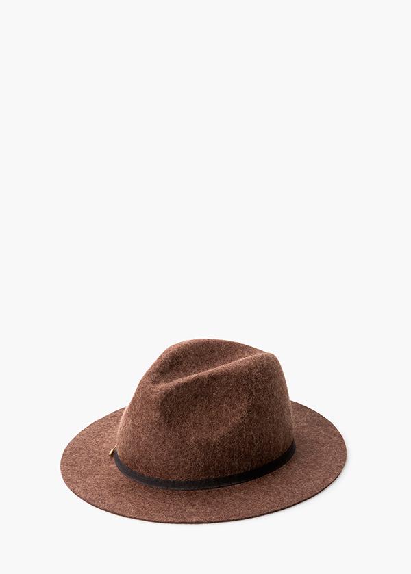 HAT-8