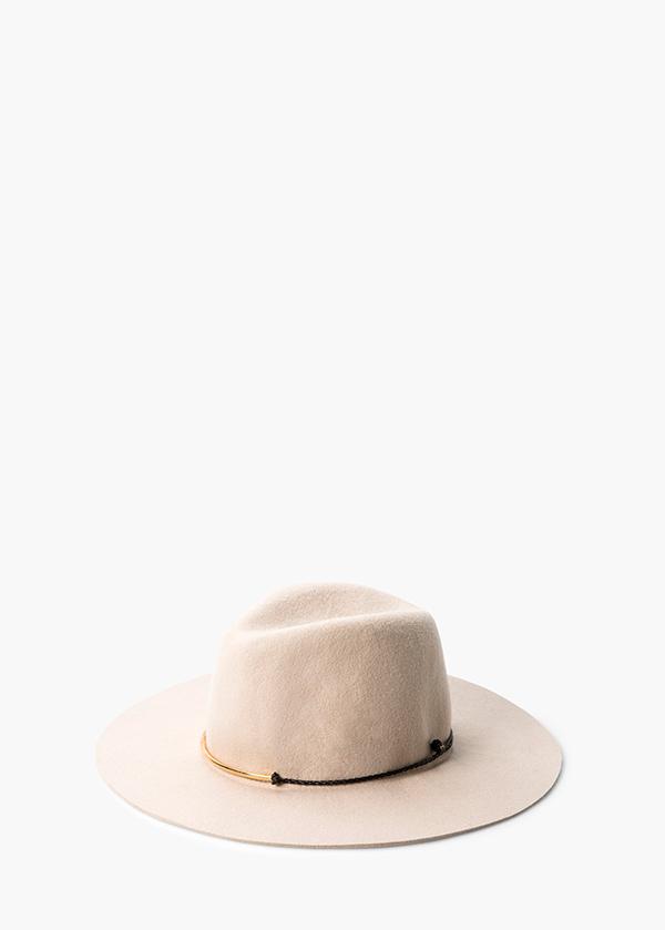 HAT-11
