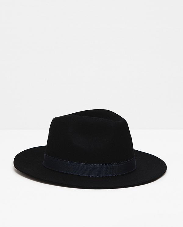 HAT-7