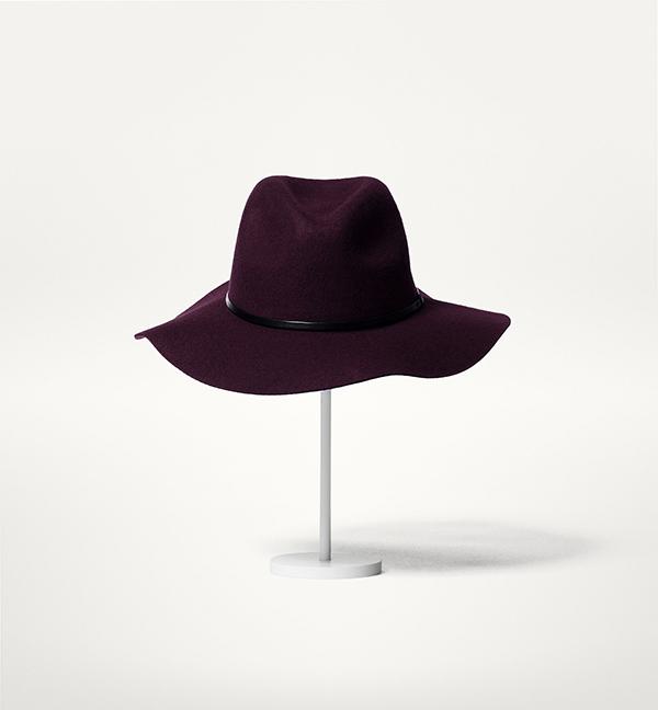 HAT-4
