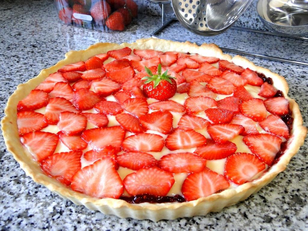 tarta de crema y fresas sin azúcar