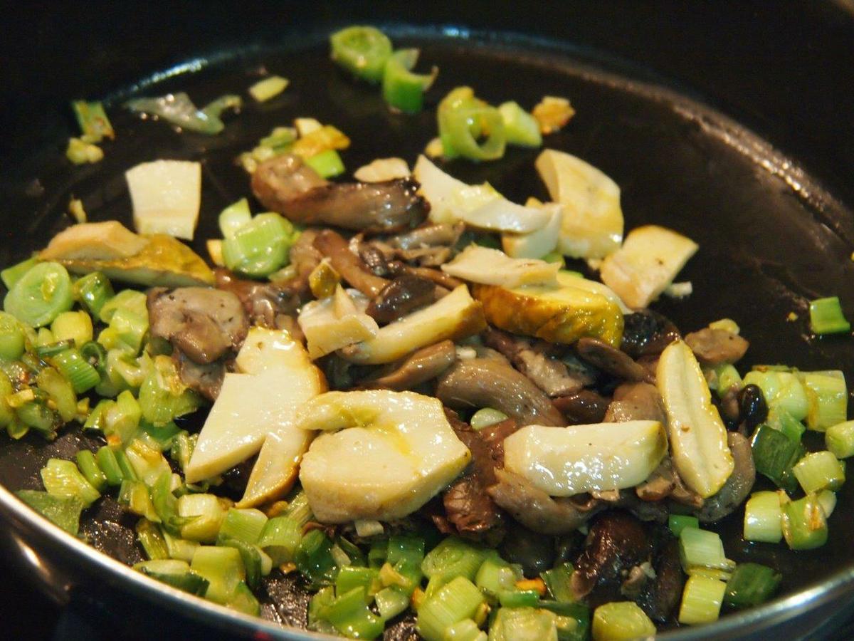 Torcetti funghi porcini base