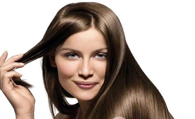 el aceite de coco para el cabello brillante