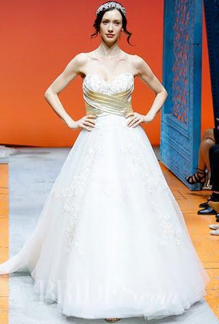 alfred-angelo-wedding-dresses-fall-2016-038