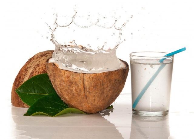 Agua De CoCo - Te Sorprenderá lo que Hace en tu Cuerpo- INCREIBLE