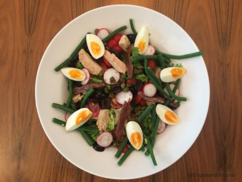 Receta de ensalada Niçoise mediterránea