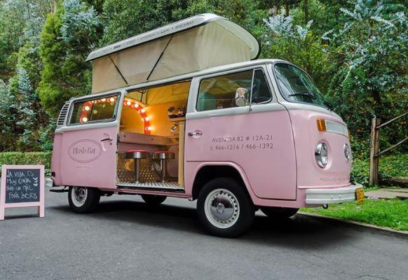 11201172_1688254388077120_1504475329568550937_n