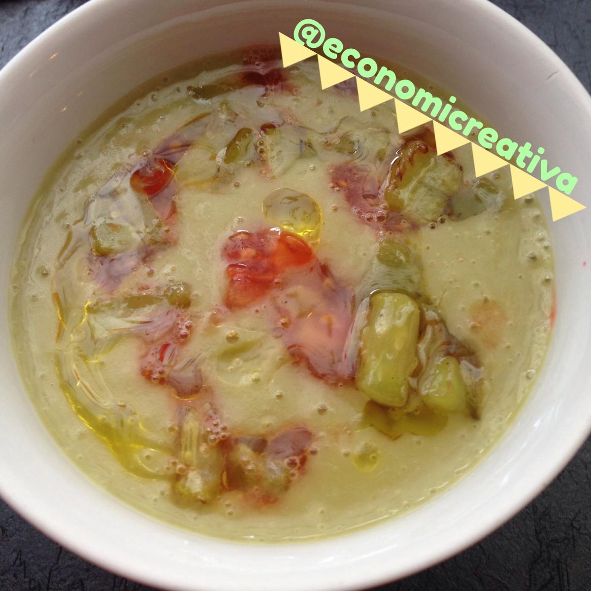 Crema de lechuga o reinterpretación de ensalada mixta