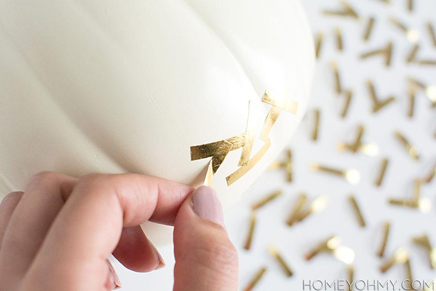 4 DIYs para decorar calabazas con nuestros hijos