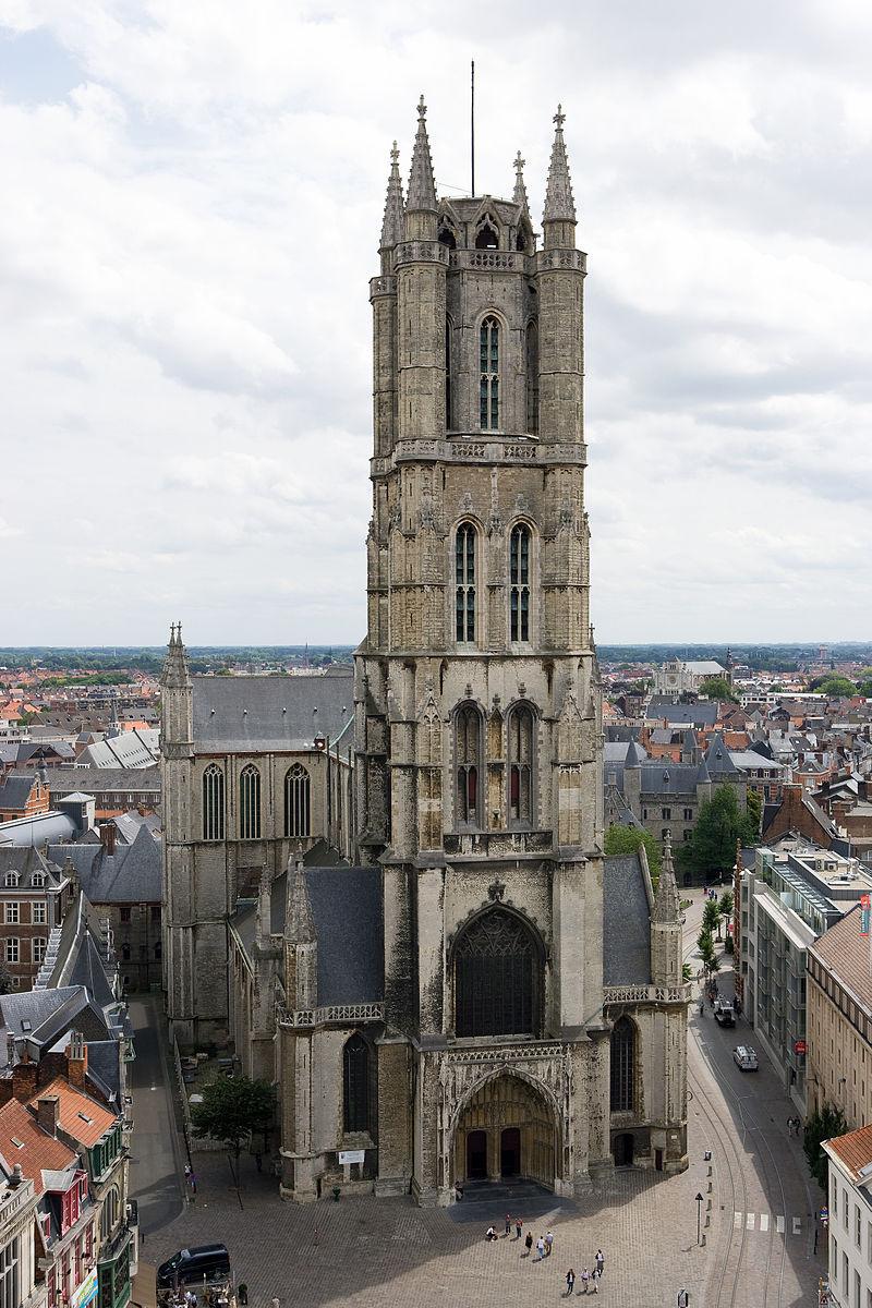 Catedral de Gante vía Wikimedia