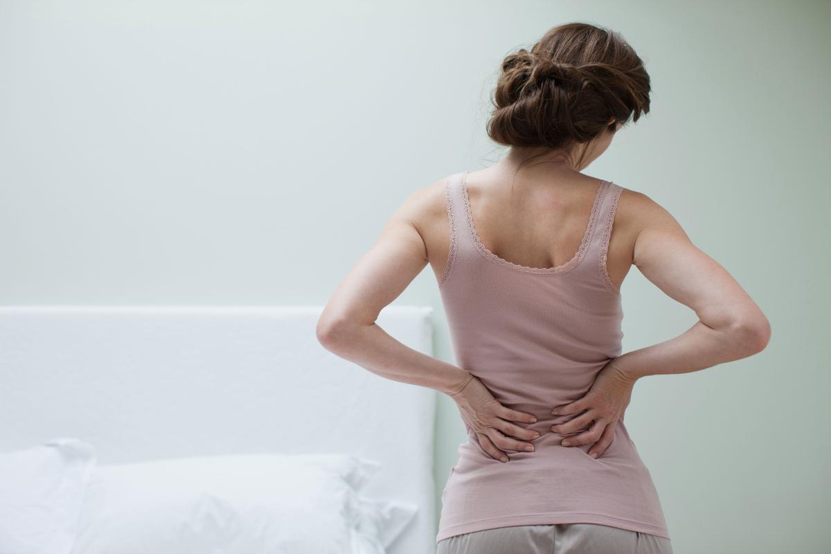 Cómo aliviar el dolor de espalda con tan solo respirar