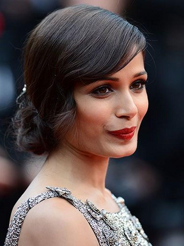 cabello recogido para cara redonda