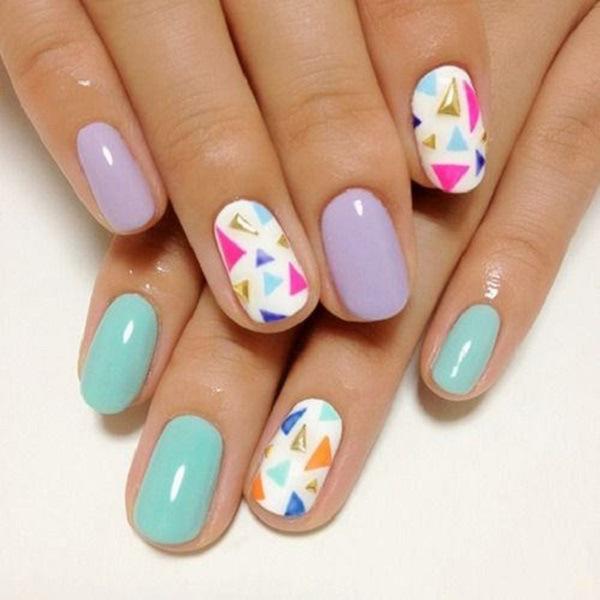 uñas geometricas color pastel