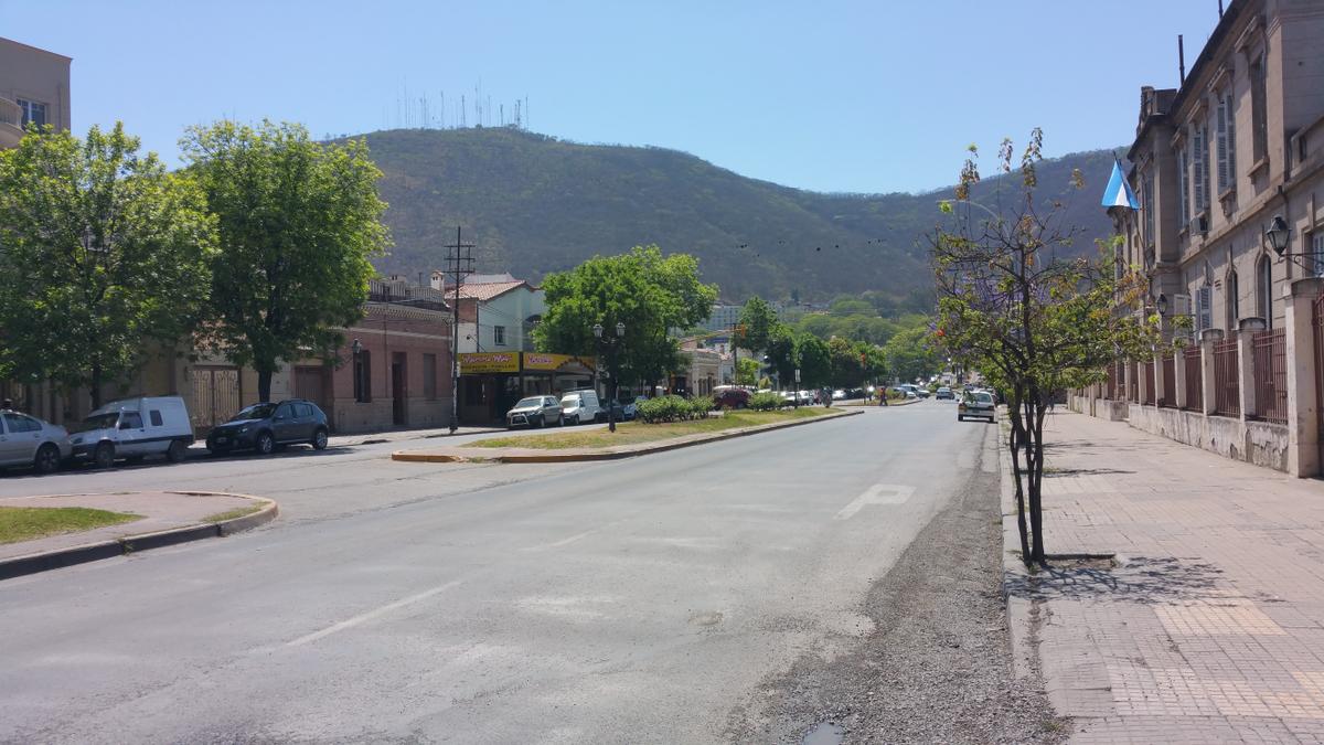 Salta-Ciudad-Capital-Calle