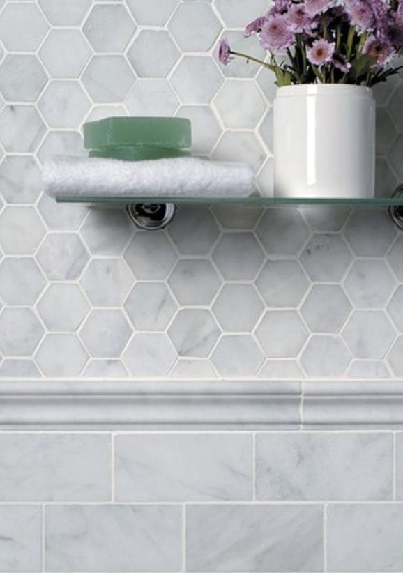 Mosaico hexagonal: Una propuesta para decorar baños y cocinas.