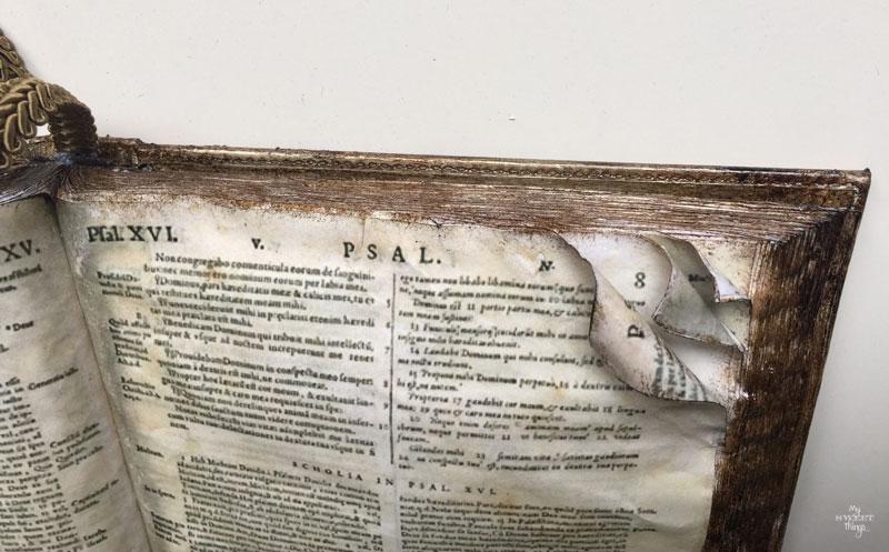 Fake Old Codex | Old Bible | Via www.sweethings.net