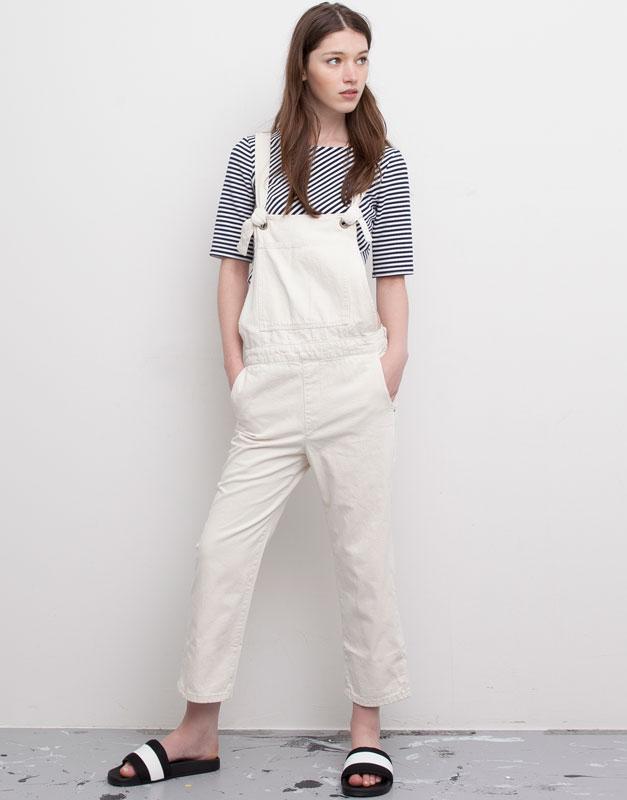 Monos blancos ajustados