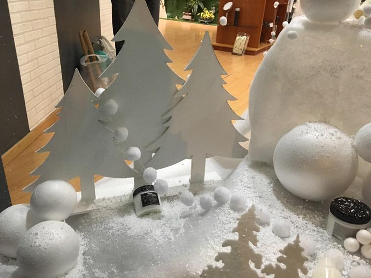 escaparate winter peluqueria 10