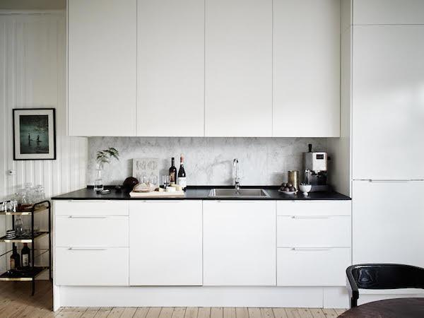Cocina con frente de marmol