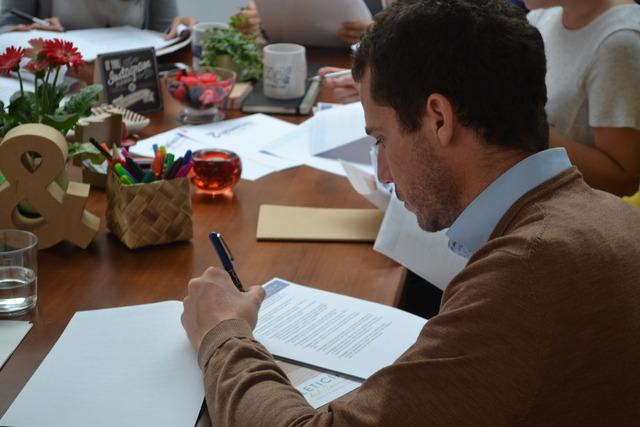 photo Retiro- Experienciar- emprendedores- Eli- Romero-Mariacutea.Gijoacuten- Leticia-del-Corral 14_zpsnvhfbjxl.jpg