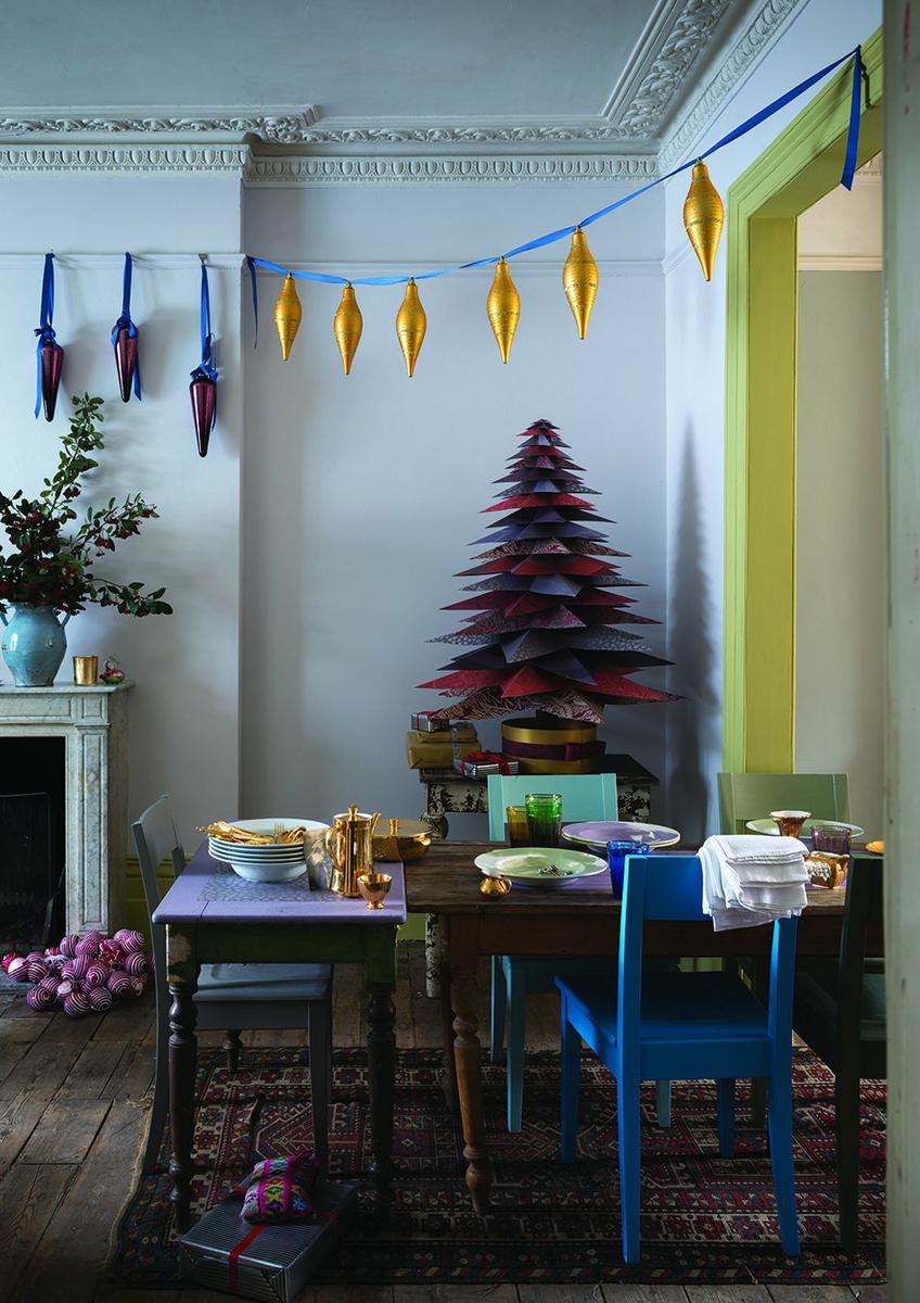 Cómo hacer un árbol de Navidad FarrowBall festive LivingRoom