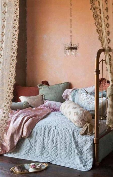 Los 25 dormitorios de estilo boho chic más bellos de Pinterest 24