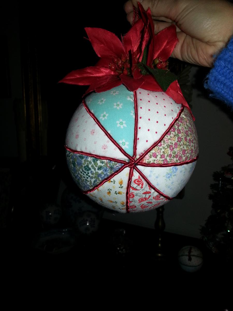 Bolas de navidad forradas de tela