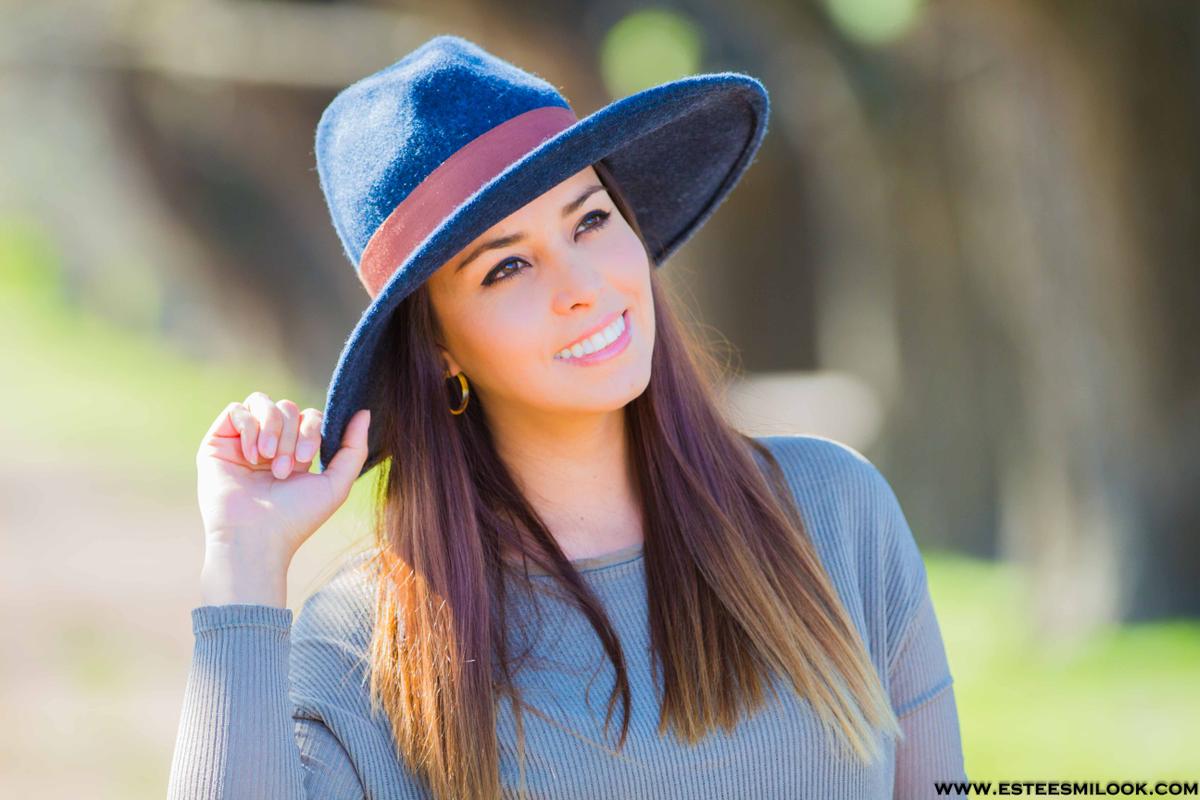 foto tenis y sombrero-0833