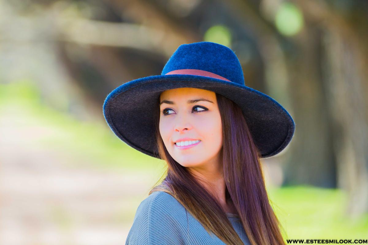 foto tenis y sombrero-0845