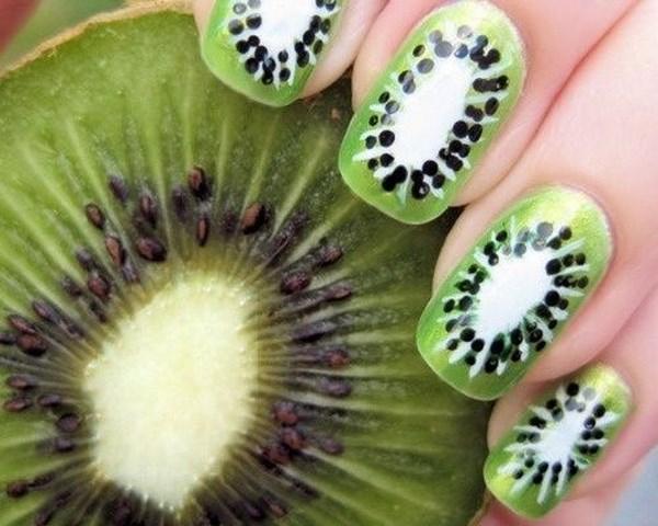uñas de kiwi