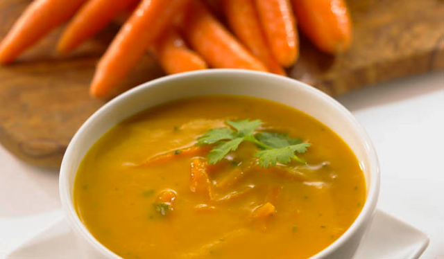 sopa de zanahoria