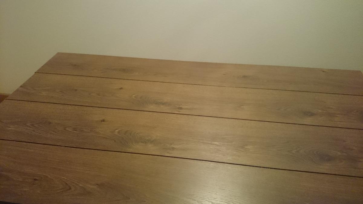 mesadenavidadrojoyverde-tablas