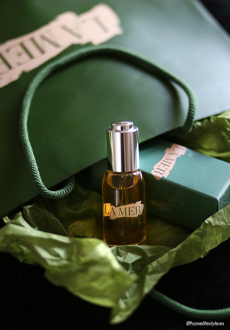 Homelifestyle-Magazine-Regalar-Belleza-en-Navidad-Lamer