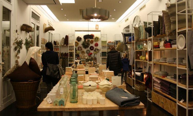 interior-the-hovse-pop-up