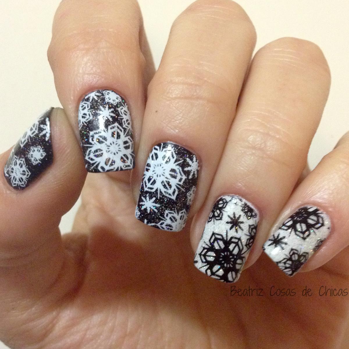 Manicura Copos de Nieve con Bundle Monster y CND.4