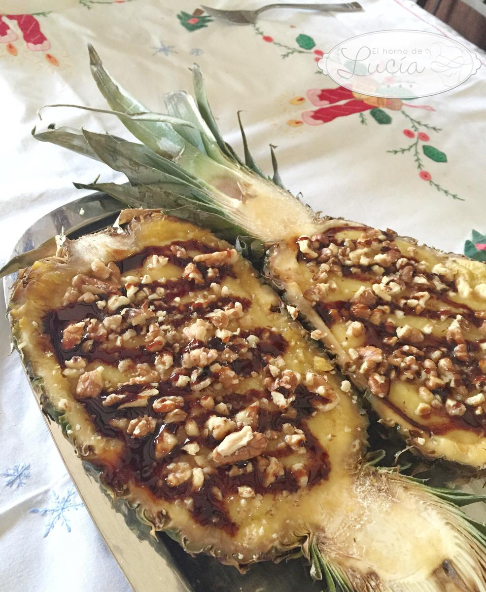 Piña rellena dulce postre