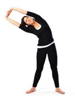 ARDHA-CHANDRASANA CON PADA HASTASANA