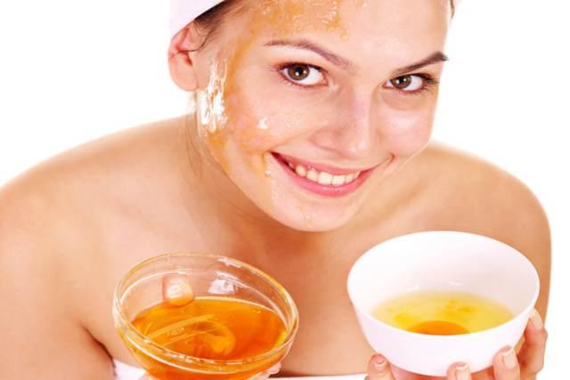 3 tips para tu rostro antes del maquillaje de fin de año Huevo, miel y limon