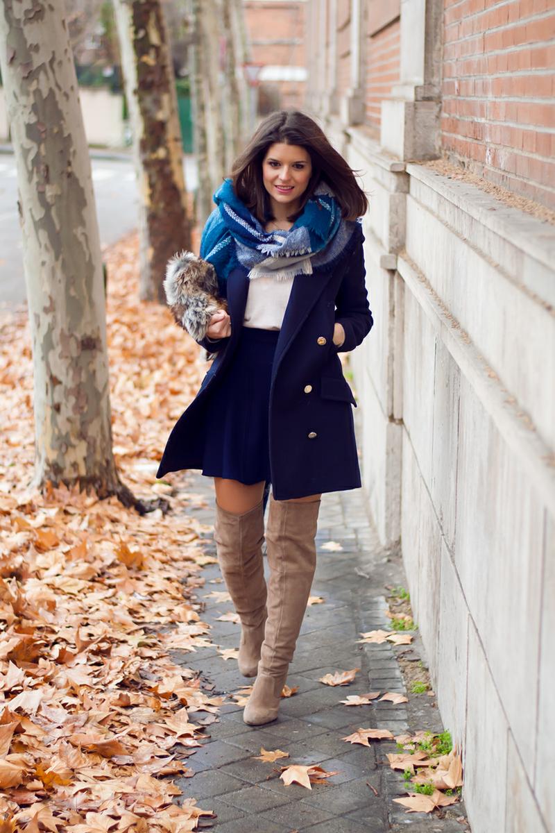 look con botas mosqueteras