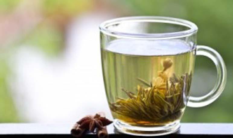 Remedios caseros para la cara irritada: té verde