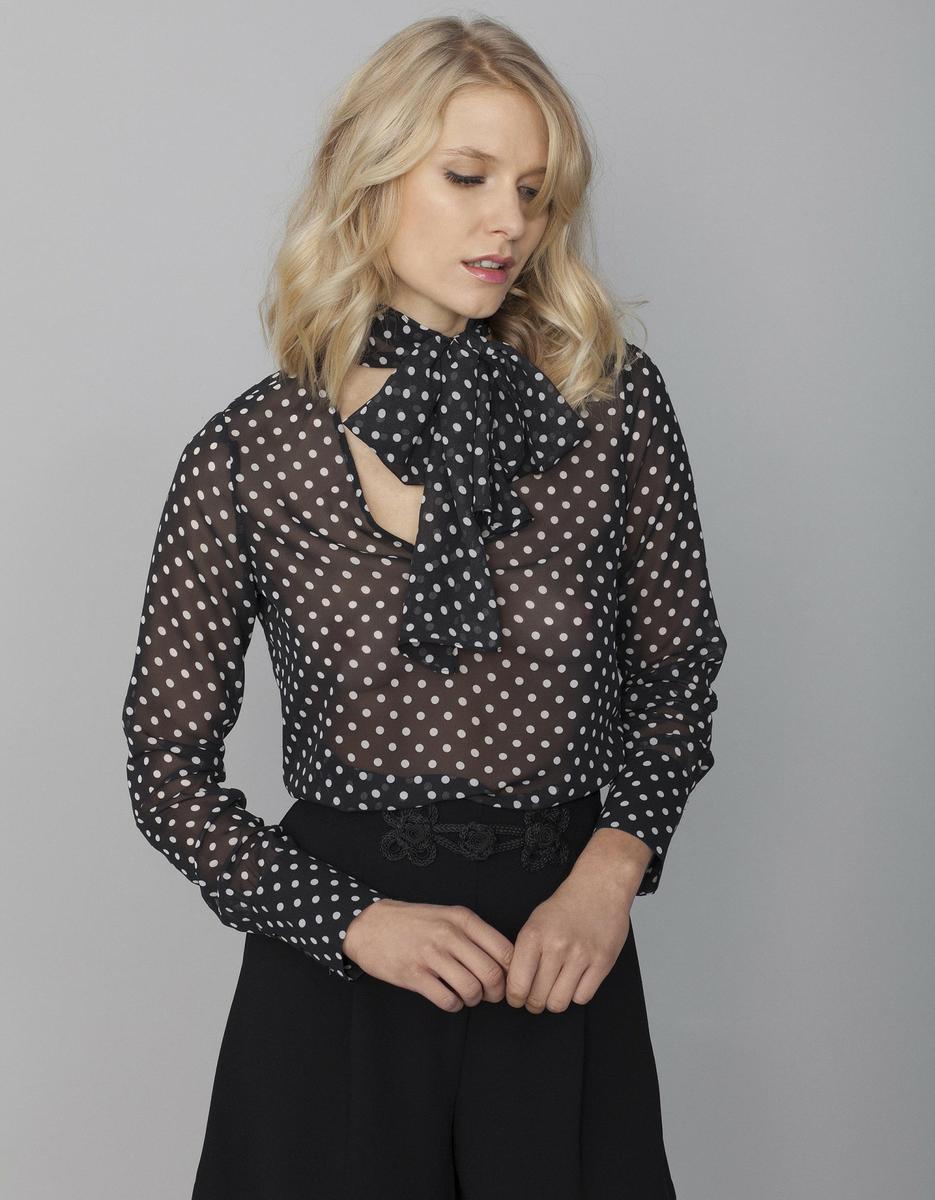 Blusa lunares con lazo