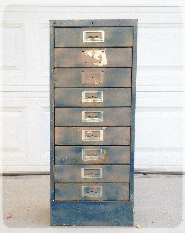 COMO DAR ASPECTO DE MADERA DECAPADA A TUS MUEBLES | Decoración