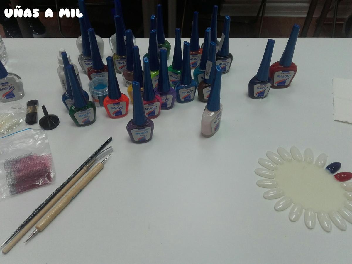 uñas_a_mil_blog_curso_masglo_madrid_decoracion_uñas_salon_star_nivel_1_2_nail_art (2)