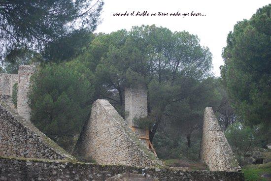 Detalle de los silos de machaqueo