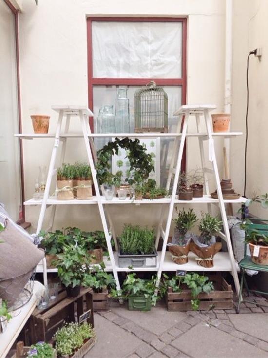 Estanterías con escaleras y otros usos para tenerlo todo en orden a (8)