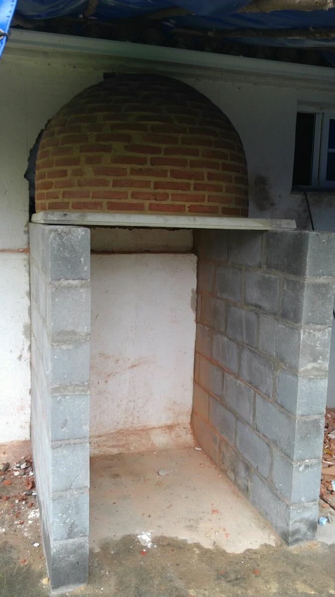 montaje-horno-de-barro-acabado-ladrillo-oleiros-a-coruna (14)